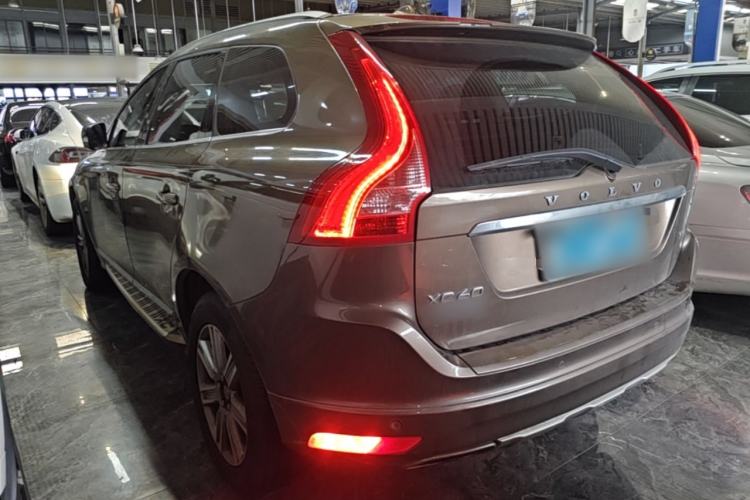 Used Volvo XC60 2016 T5 Smart Version Rear Left 45 Deg