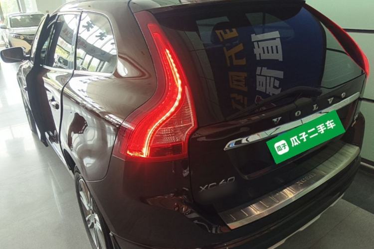 Used Volvo XC60 2016 T5 AWD Zhiyuan Edition Rear Left 45 Deg