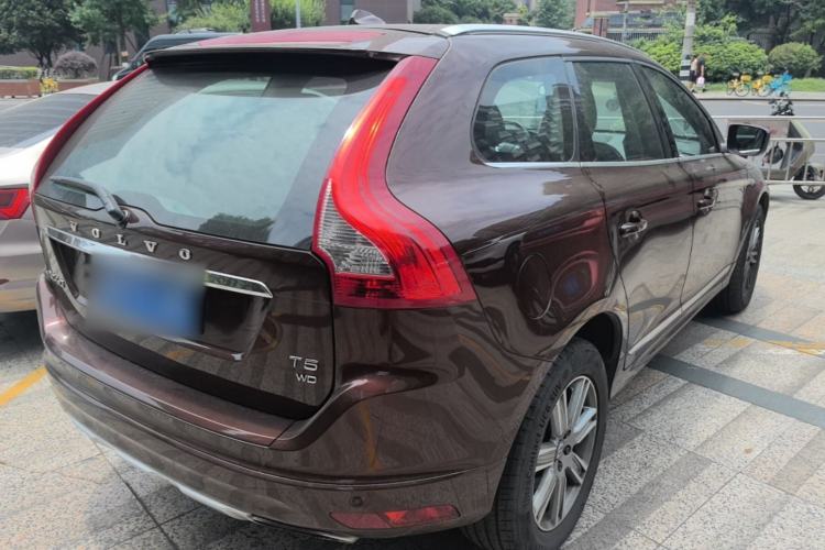 Used Volvo XC60 2016 T5 AWD Zhiyuan Edition Rear Right 45 Deg
