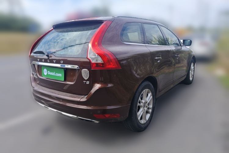 Used Volvo XC60 2016 T5 Smart Upgrade Model Rear Right 45 Deg