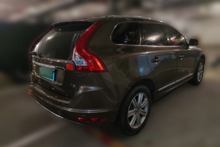 Used Volvo XC60 2016 T5 Smart Version Rear Right 45 Deg