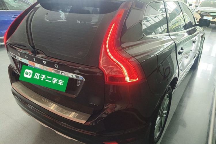 Used Volvo XC60 2016 T5 AWD Zhiyuan Edition Rear Right 45 Deg