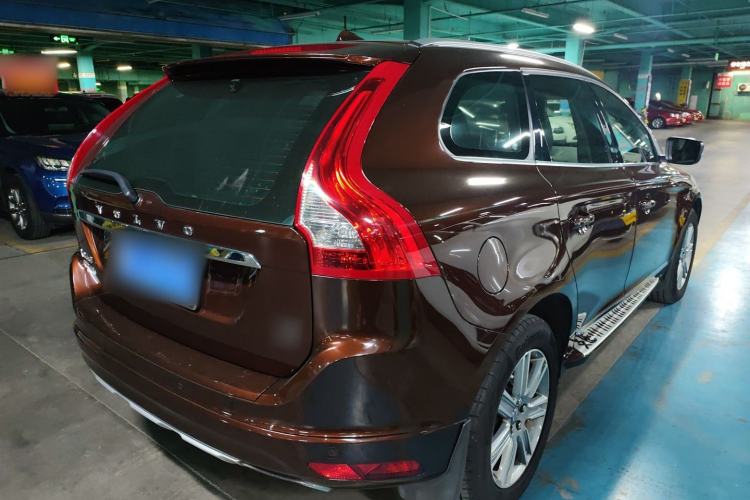 Used Volvo XC60 2016 T5 AWD Zhiyuan Edition Rear Right 45 Deg