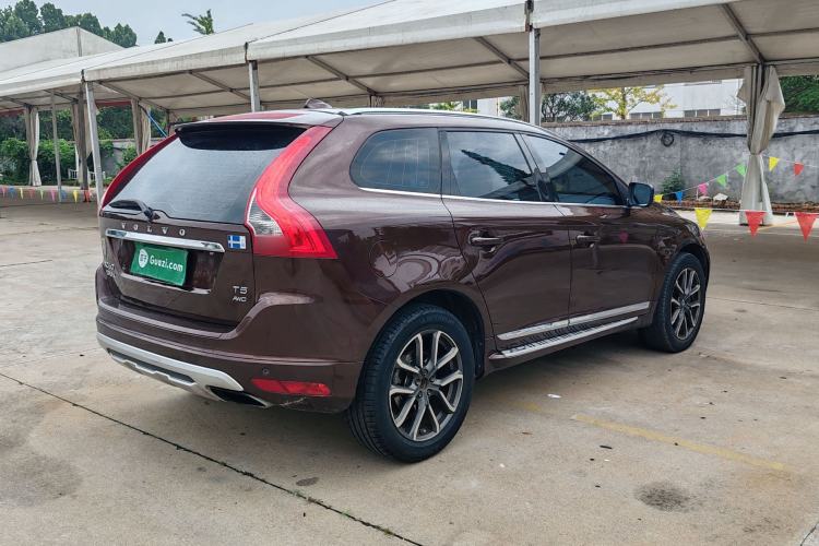 Used Volvo XC60 2016 T5 AWD Smart Drive Edition Rear Right 45 Deg