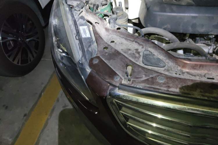 Used Volvo XC60 2016 T5 Smart Version Right Front Headlight