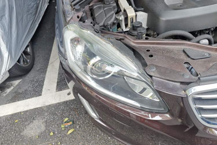 Used Volvo XC60 2016 T5 Smart Version Right Front Headlight