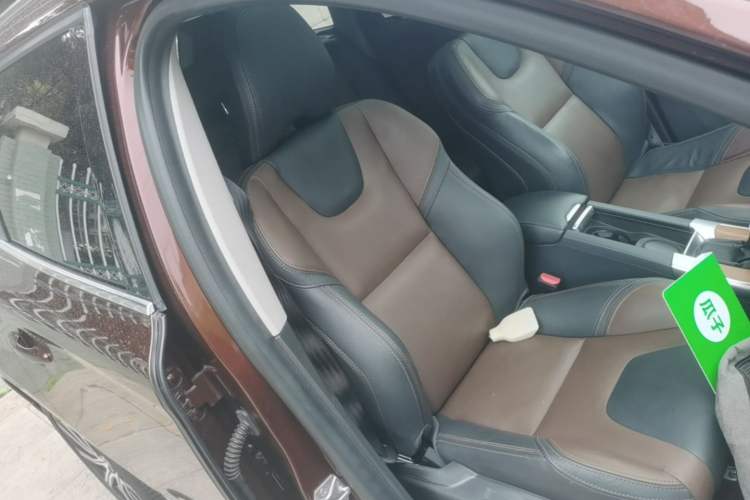 Used Volvo XC60 2016 T6 AWD Zhiyue Edition Right Front Seat