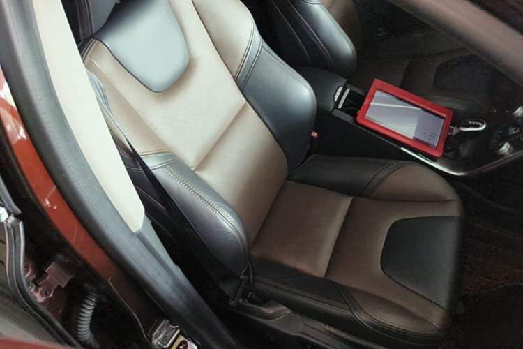 Used Volvo XC60 2016 T5 AWD Zhiyuan Edition Right Front Seat