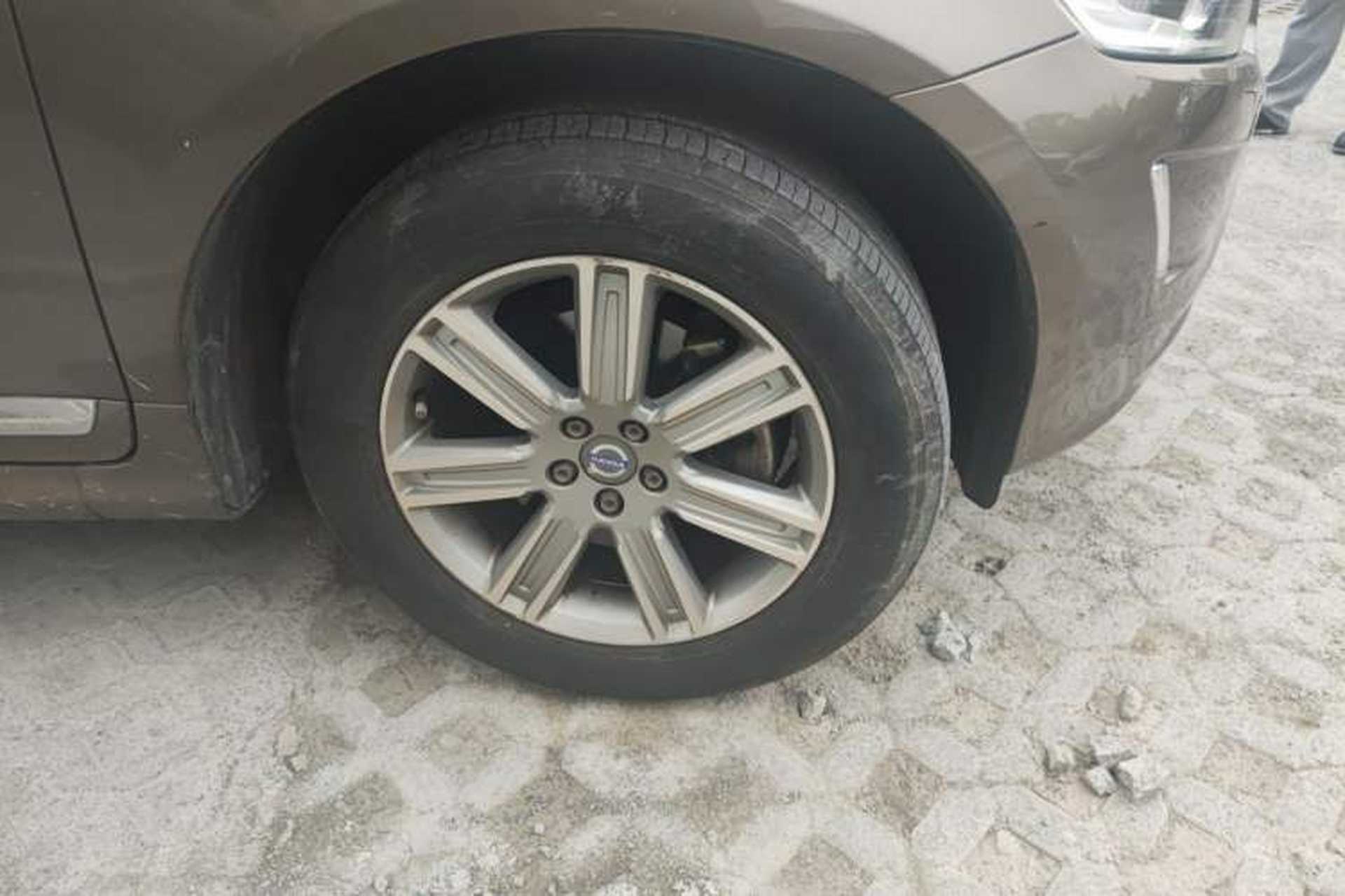 Used Volvo XC60 2016 T5 Smart Version Right Front Wheel Hub