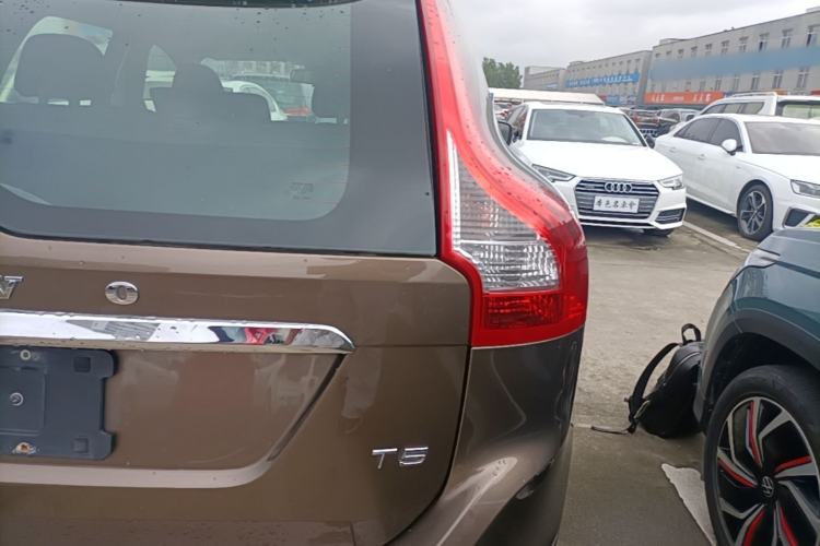 Used Volvo XC60 2016 T5 Smart Drive Edition Right Rear Taillight