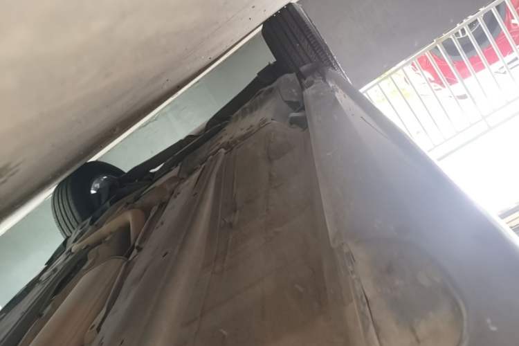 Used Volvo XC60 2016 T5 Smart Version Right Side Sill