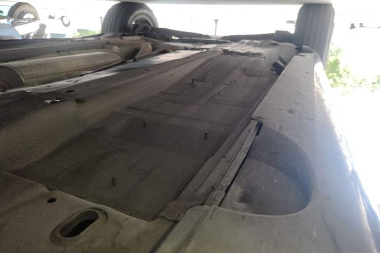 Used Volvo XC60 2016 T5 Smart Upgrade Model Right Side Sill