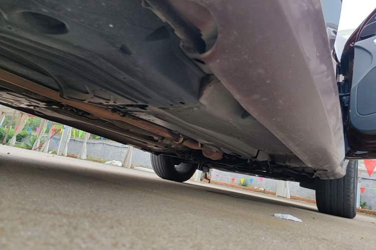 Used Volvo XC60 2016 T5 AWD Smart Drive Edition Right Side Sill