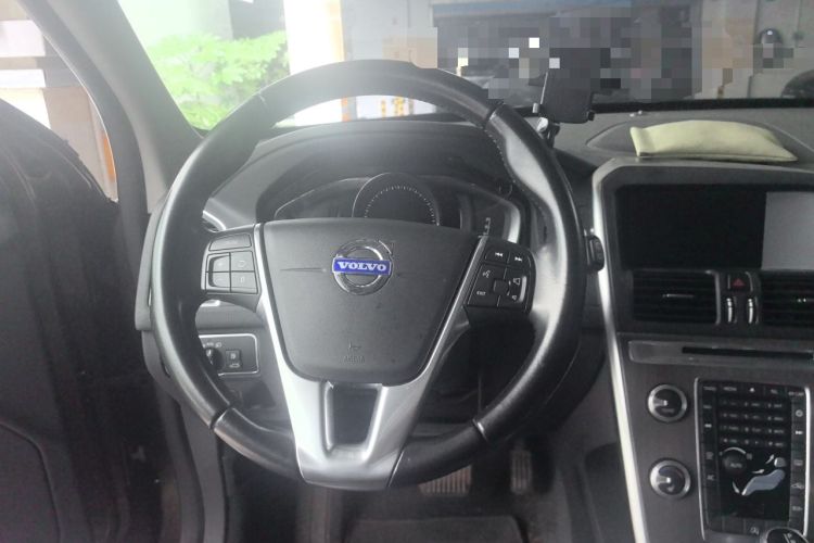 Used Volvo XC60 2016 T5 Smart Version Steering Wheel