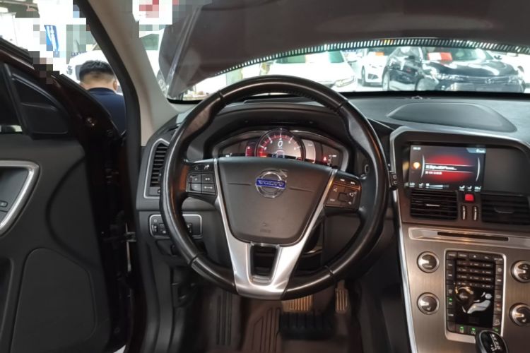 Used Volvo XC60 2016 T5 AWD Zhiyuan Edition Steering Wheel