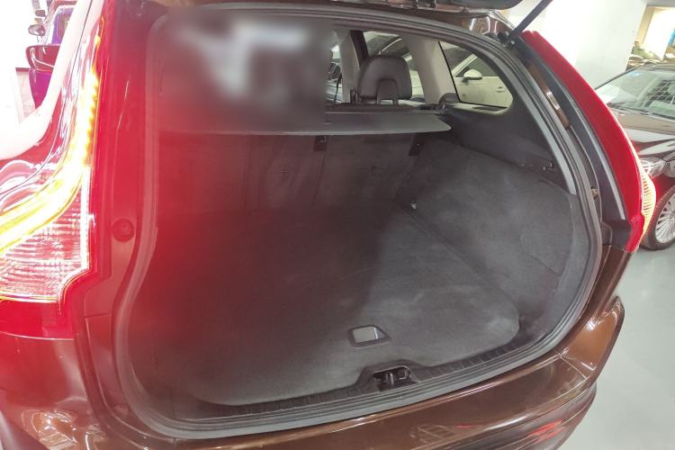 Used Volvo XC60 2016 T5 Smart Upgrade Model Trunk