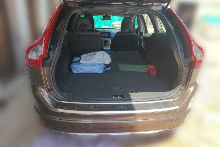 Used Volvo XC60 2016 T5 Smart Upgrade Model Trunk