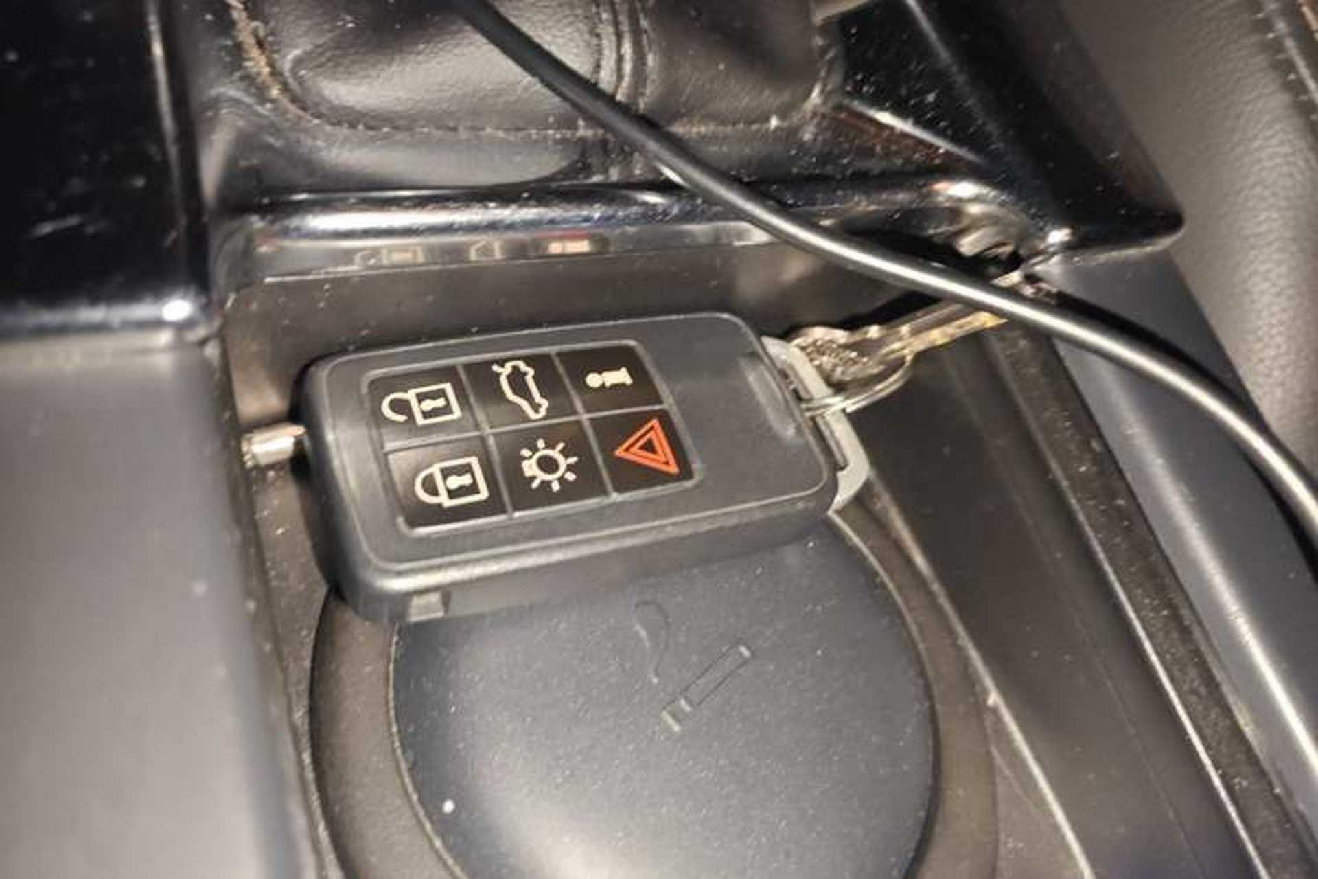 Used Volvo XC60 2016 T5 Smart Version Vehicle Key