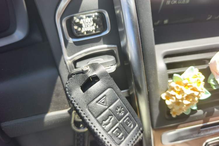 Used Volvo XC60 2016 T5 Smart Upgrade Model Vehicle Key