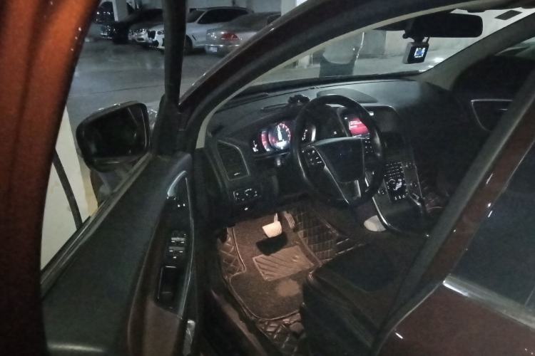Used Volvo XC60 2016 T5 AWD Zhiyuan Edition Driver Seat