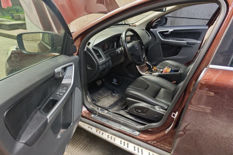 Used Volvo XC60 2016 T5 Smart Drive Edition Driver Seat