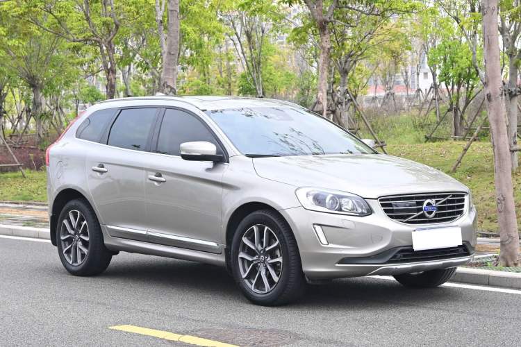 Used Volvo XC60 2016 T5 AWD Smart Drive Edition Exterior 2