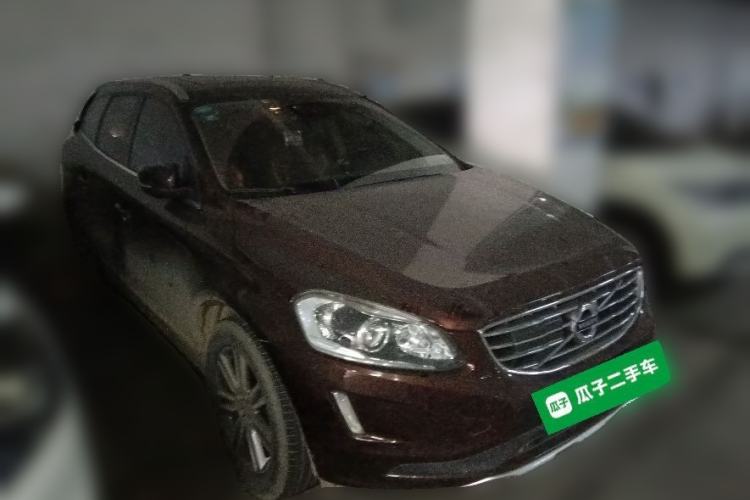 Used Volvo XC60 2016 T5 AWD Zhiyuan Edition Front Right 45 Deg