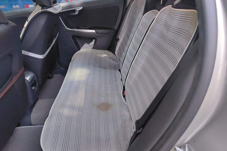 Used Volvo XC60 2016 T5 Smart Drive Edition Interior 4