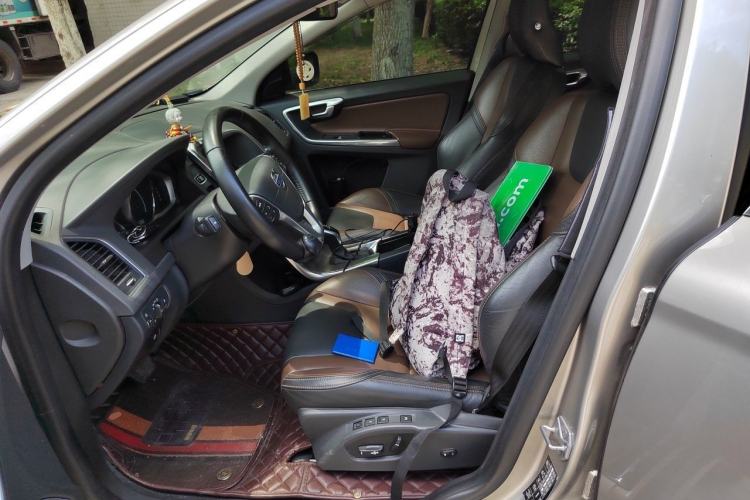 Used Volvo XC60 2016 T5 Smart Version Left Front Seat