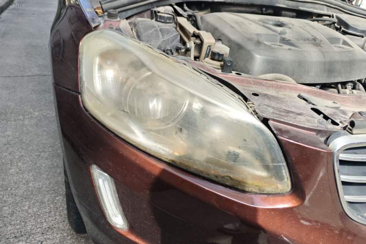 Used Volvo XC60 2016 T5 Smart Drive Edition Right Front Headlight