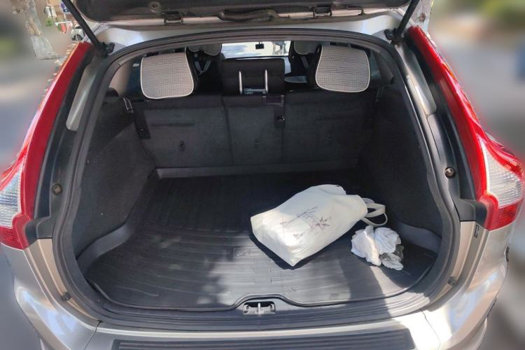 Used Volvo XC60 2016 T5 Smart Drive Edition Trunk
