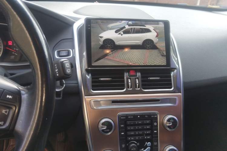 Used Volvo XC60 2016 T5 Smart Upgrade Model Audio And AC Panel