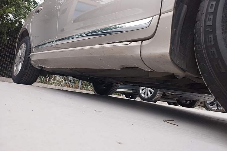 Used Volvo XC60 2016 T5 Smart Version Chassis Front Right