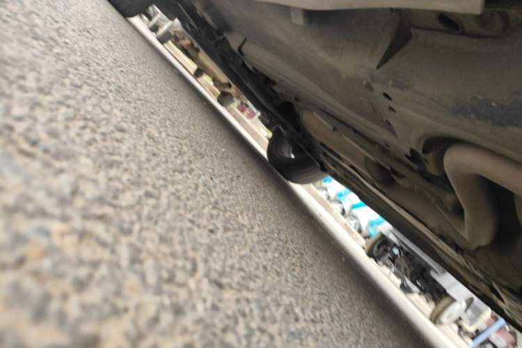 Used Volvo XC60 2016 T5 Smart Drive Edition Chassis Rear Left