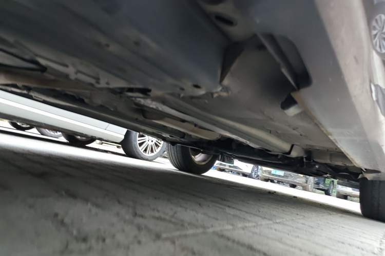 Used Volvo XC60 2016 T5 Smart Drive Edition Chassis Rear Right