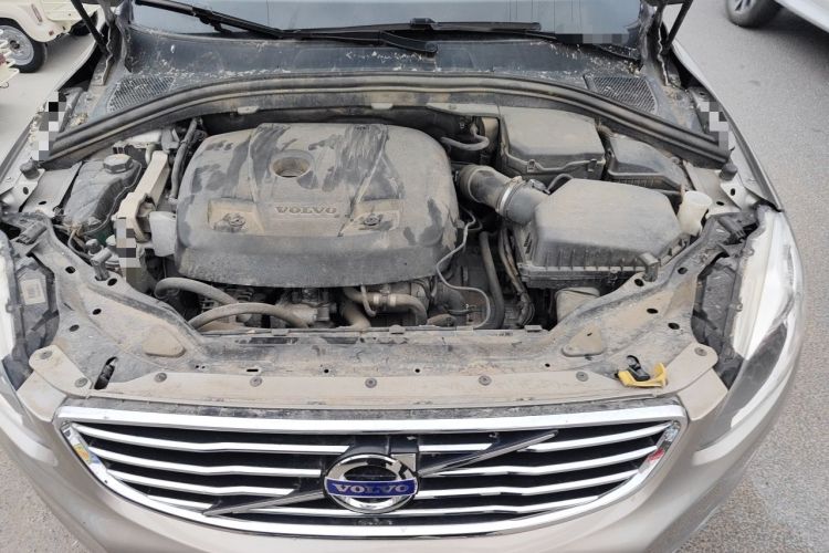 Used Volvo XC60 2016 T5 Smart Drive Edition Engine Bay