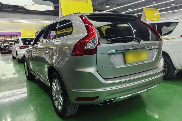 Used Volvo XC60 2016 T5 Smart Drive Edition Exterior 3