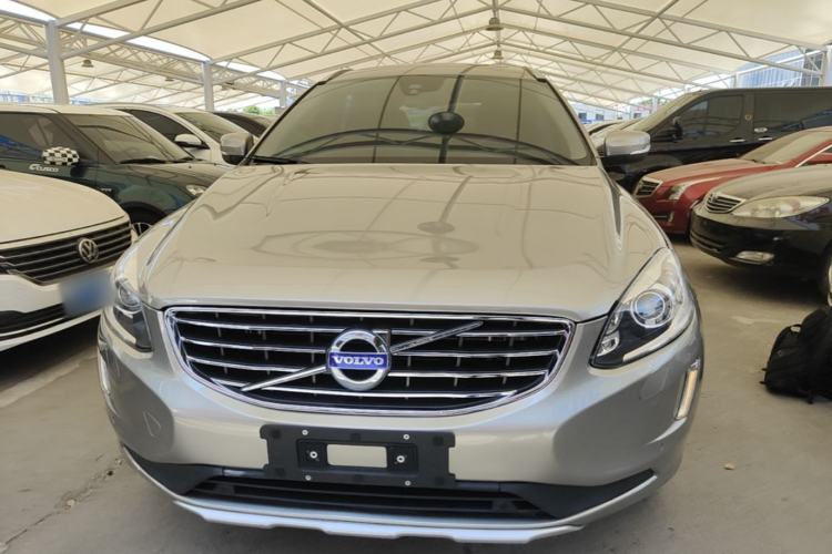 Used Volvo XC60 2016 T5 Smart Version Front