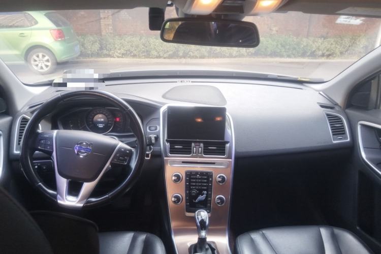 Used Volvo XC60 2016 T5 Smart Upgrade Model Interior 2