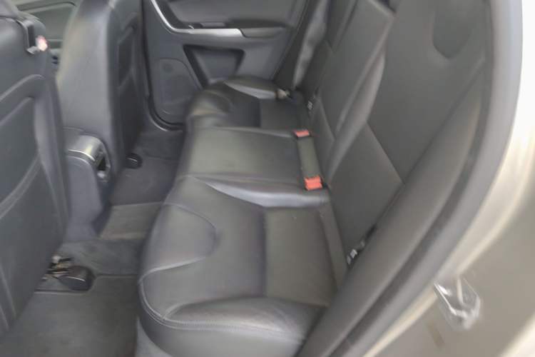 Used Volvo XC60 2016 T5 Smart Upgrade Model Left Rear Seat