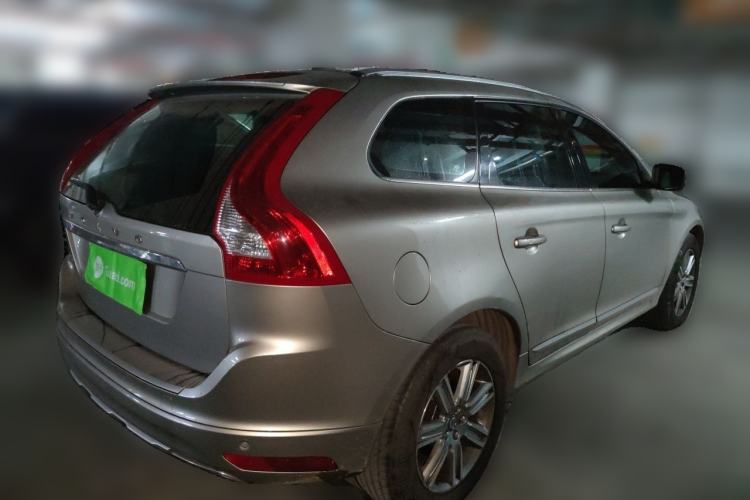 Used Volvo XC60 2016 T5 Smart Version Rear Right 45 Deg