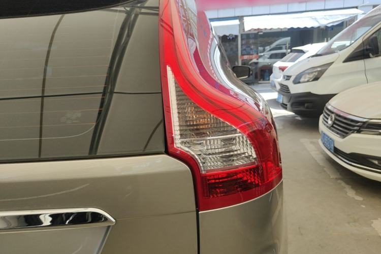 Used Volvo XC60 2016 T5 Smart Version Right Rear Taillight