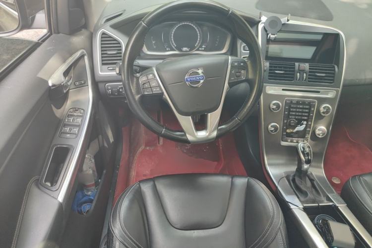 Used Volvo XC60 2016 T5 AWD Zhiyuan Edition Steering Wheel