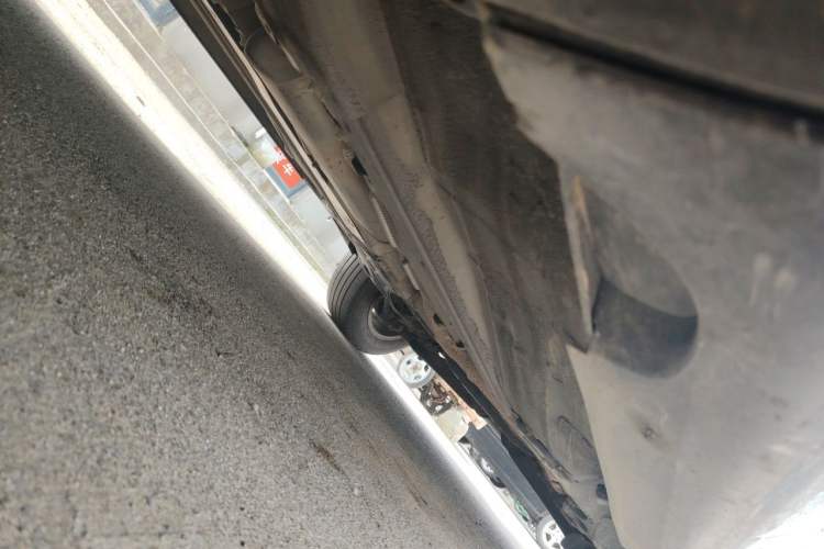Used Volvo XC60 2016 T5 Smart Upgrade Model Chassis Front Left