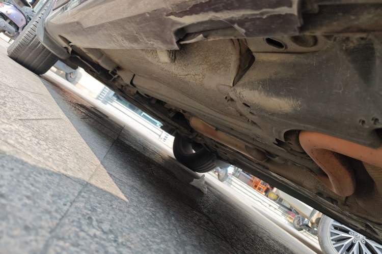 Used Volvo XC60 2016 T5 Smart Version Chassis Rear Left