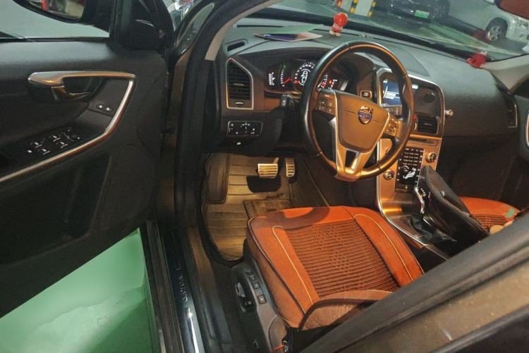 Used Volvo XC60 2016 T5 Smart Upgrade Model Driver Seat