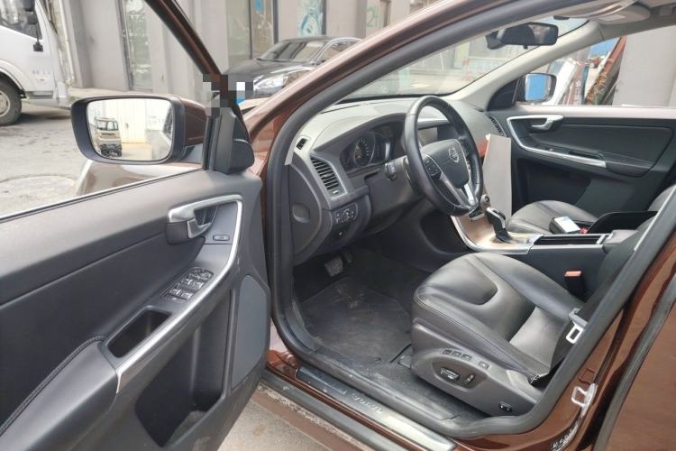 Used Volvo XC60 2016 T5 Smart Upgrade Model Driver Seat