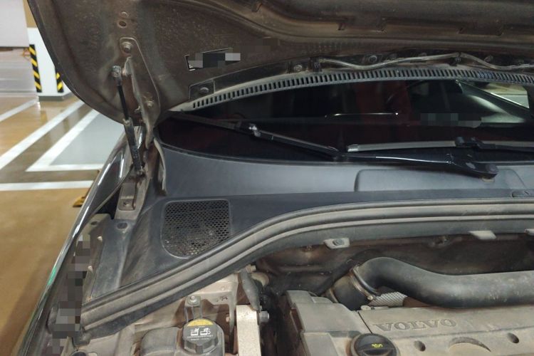 Used Volvo XC60 2016 T5 AWD Smart Drive Edition Engine Bay Right
