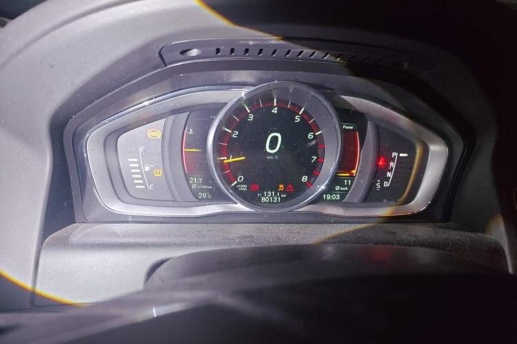 Used Volvo XC60 2016 T5 Smart Upgrade Model Instrument Cluster