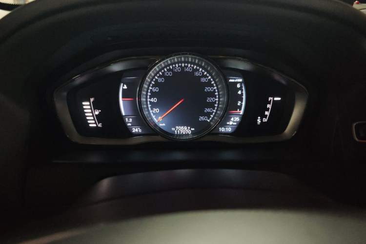Used Volvo XC60 2016 T5 AWD Smart Drive Edition Instrument Cluster